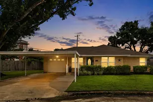 1734 Knightwick Dr, Houston, TX 77008 - Photo 2