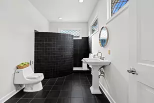 302 W Drew St, Houston, TX 77006 - Photo 30