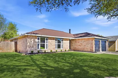 7610 Breda Drive, Baytown, TX 77521 - Photo 2