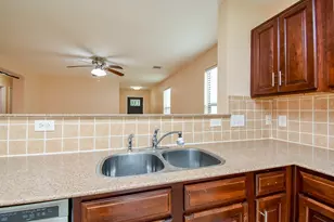 2631 Skyview Trace Ct, Houston, TX 77047 - Photo 14