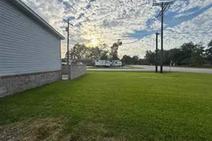 3013 W Park Ave, Pinehurst, TX 77630 - Photo 24