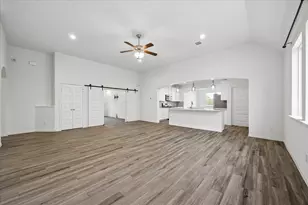 250 Ashley Way, Alvin, TX 77511 - Photo 12