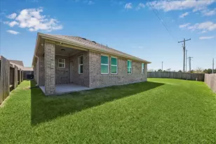 250 Ashley Way, Alvin, TX 77511 - Photo 6