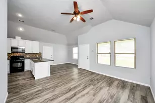 4222 Mallow St, Houston, TX 77051 - Photo 4
