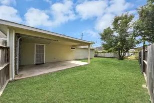 4222 Mallow St, Houston, TX 77051 - Photo 32