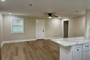 108 Draeger Dr, West Columbia, TX 77486 - Photo 4