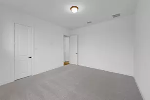 11910 Salty Bnd Dr, Baytown, TX 77523 - Photo 18