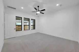 11910 Salty Bnd Dr, Baytown, TX 77523 - Photo 36