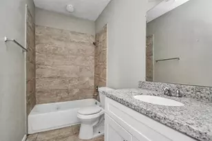 7926 Hudson St, Houston, TX 77012 - Photo 6