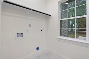 702 Azalea St, Waller, TX 77484 - Photo 20