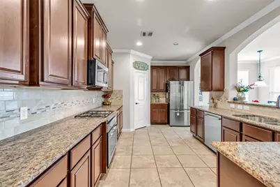 13918 Albany Springs Lane, Houston, TX 77044 - Photo 8