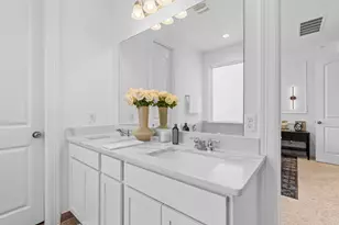 11013 Cane Oak Wy, Houston, TX 77043 - Photo 10