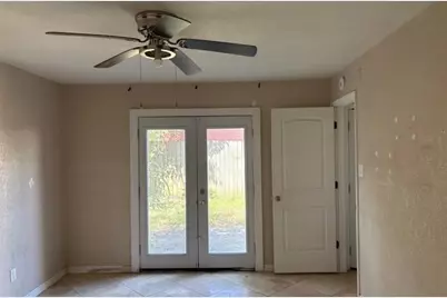 13126 Abalone Way, Houston, TX 77044 - Photo 14