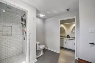 6215 Queensloch Dr, Houston, TX 77096 - Photo 26