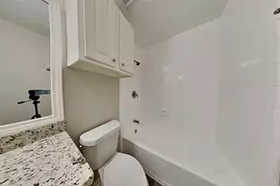 8831 Aberdeen Oaks Dr, Houston, TX 77095 - Photo 16