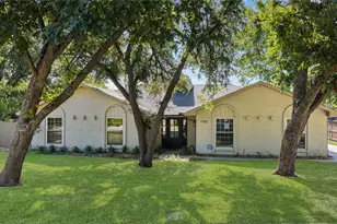 7862 La Verdura Dr, Dallas, TX 75248 - Photo 2