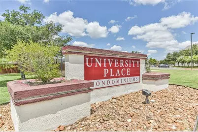 529 Southwest Parkway Parkway #203, College Station, TX 77840 - Photo 2