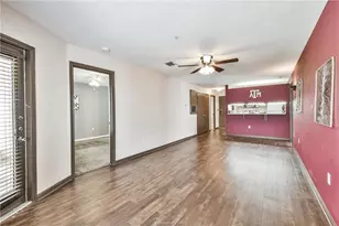 529 Southwest Parkway Pkwy, College Station, TX 77840 - Photo 10