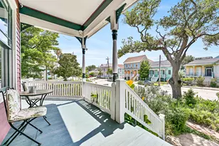 1518 21st Ave, Galveston, TX 77550 - Photo 4