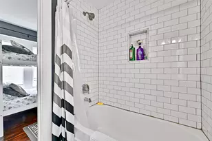 1518 21st Ave, Galveston, TX 77550 - Photo 30