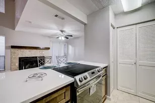 3616 Ocee St, Houston, TX 77063 - Photo 2