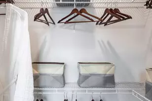 2425 Bell St, Houston, TX 77003 - Photo 30