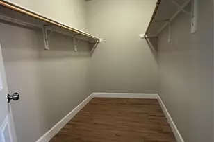 9720 Pelsey St, Houston, TX 77029 - Photo 14