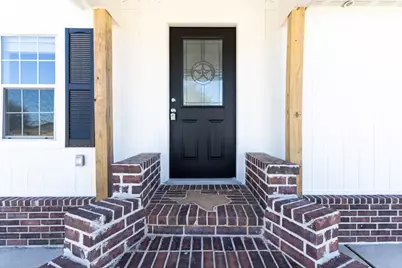 2201 Lauren Lane, Sealy, TX 77474 - Photo 6