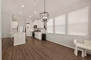 1665 Morgan Trail Dr, Alvin, TX 77511 - Photo 12
