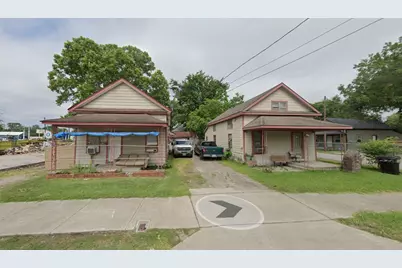 2507 Gentry Street, Houston, TX 77009 - Photo 2