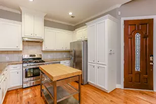 832 W 18th St, Houston, TX 77008 - Photo 6