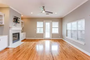 832 W 18th St, Houston, TX 77008 - Photo 12