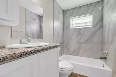 4706 Yellowstone Boulevard #5, Houston, TX 77021 - Photo 6