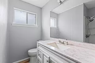 12607 Bauman Rd, Houston, TX 77037 - Photo 10