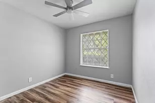 12607 Bauman Rd, Houston, TX 77037 - Photo 8