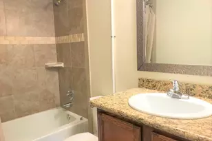 10555 Turtlewood Ct, Houston, TX 77072 - Photo 10