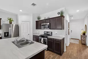 21311 Riverdew Dr, Katy, TX 77449 - Photo 10
