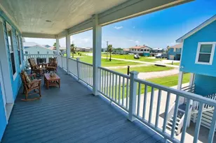 2028 County Rd 201, Sargent, TX 77414 - Photo 4