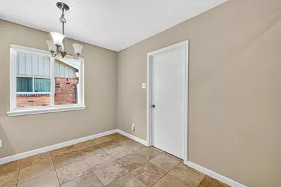 7618 Twin Hills Drive, Houston, TX 77071 - Photo 26