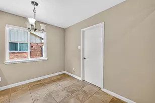 7618 Twin Hills Dr, Houston, TX 77071 - Photo 26