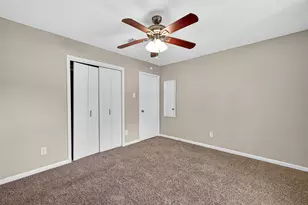 7618 Twin Hills Dr, Houston, TX 77071 - Photo 42