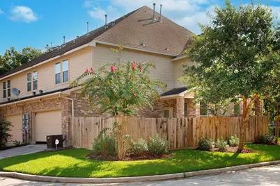 3 Pine Needle Place, The Woodlands, TX 77382 - Photo 18