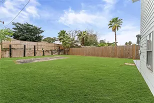 1901 Bayou Homes Dr, Galveston, TX 77551 - Photo 36