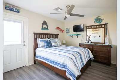 12919 Coronado Drive, Freeport, TX 77541 - Photo 16