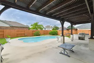 15707 Sandisfield Ln, Houston, TX 77084 - Photo 30