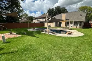 16715 Parliament Dr, Houston, TX 77083 - Photo 18
