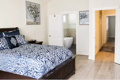 123 Eastwood Street, Houston, TX 77011 - Photo 12