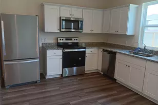 7837 Pink Dahlia Dr, Houston, TX 77016 - Photo 2