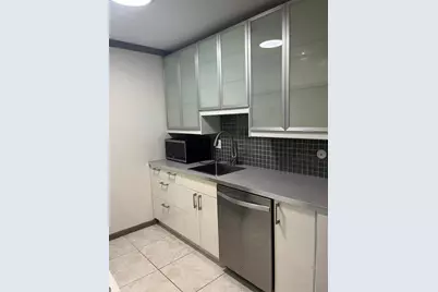 845 Augusta Drive #35, Houston, TX 77057 - Photo 6