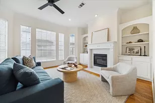 909 Reinicke St, Houston, TX 77007 - Photo 2